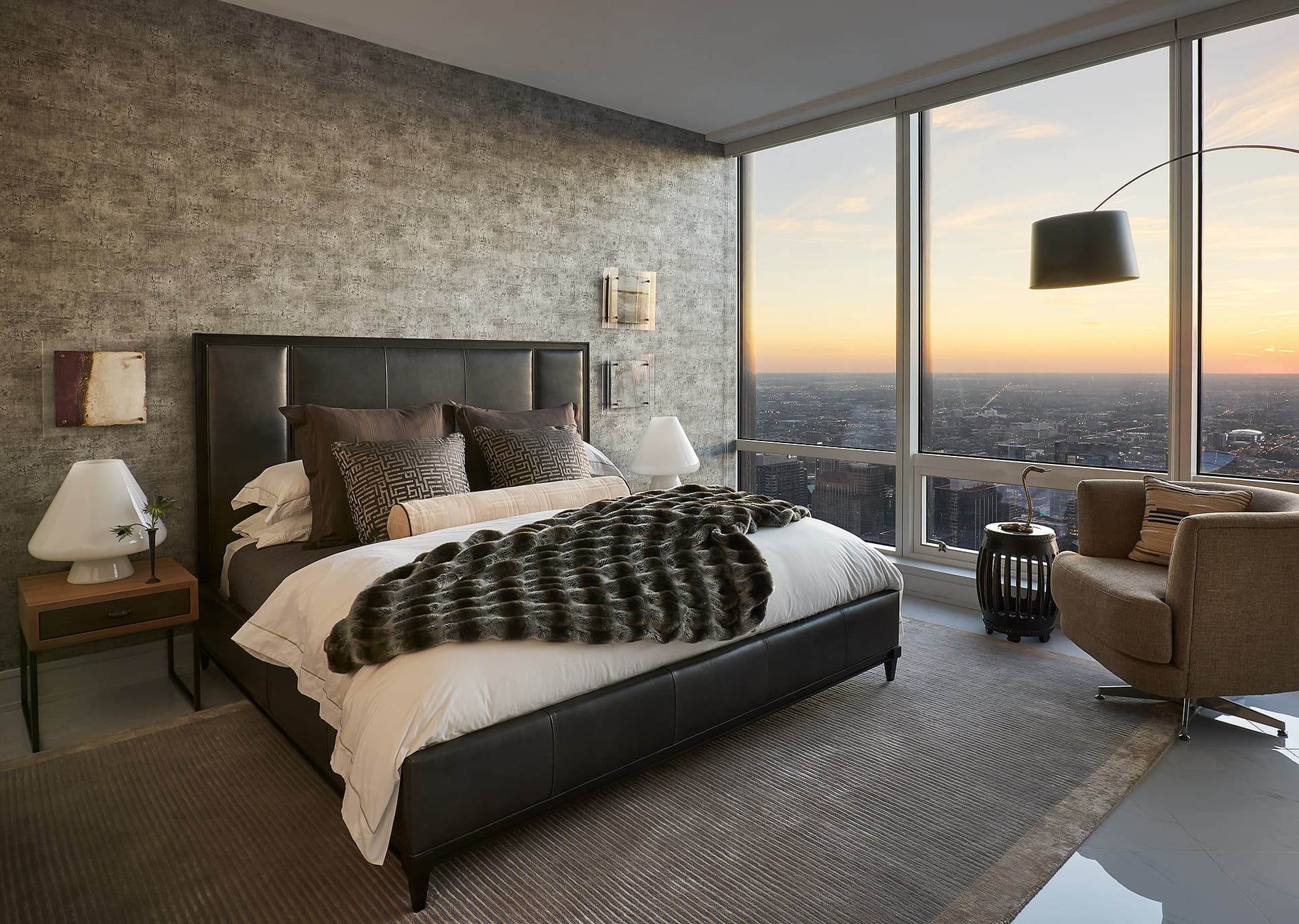 Michigan Avenue Penthouse, Chicago, Illinois — interior view 6 by Peter Sandel Design