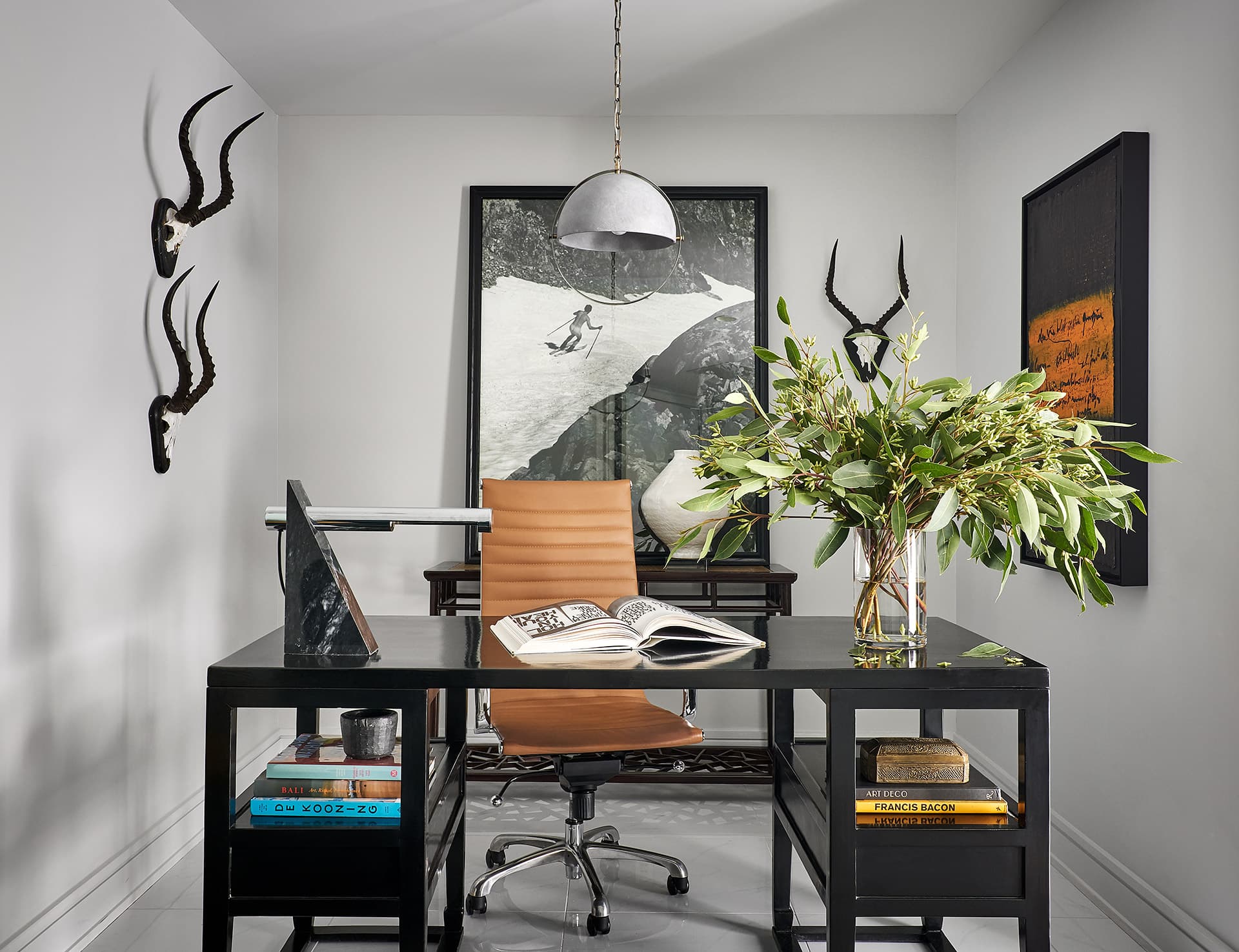 Michigan Avenue Penthouse, Chicago, Illinois — interior view 9 by Peter Sandel Design