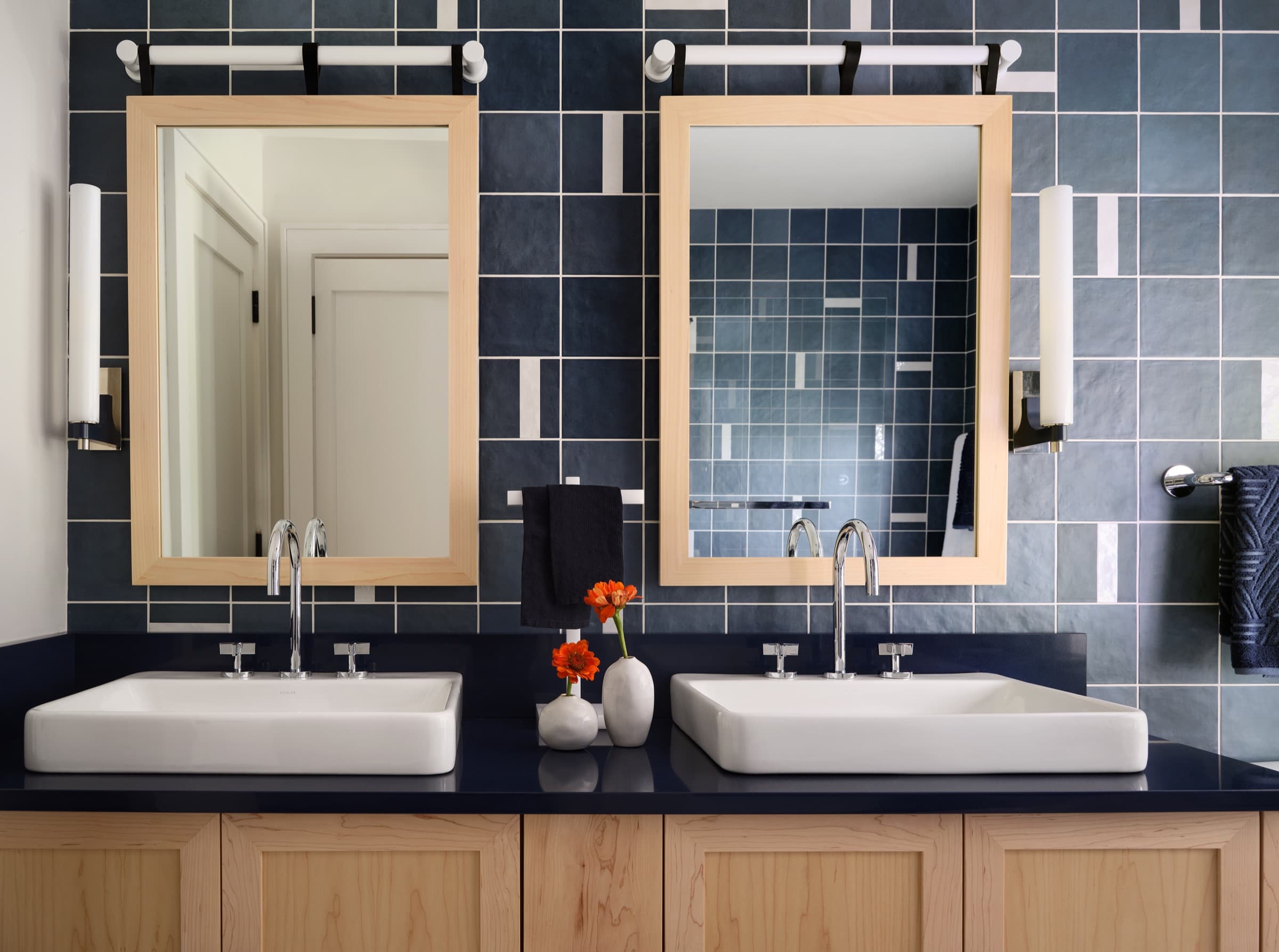 Head of the Harbor, Long Island, New York — interior view 17 by Peter Sandel Design